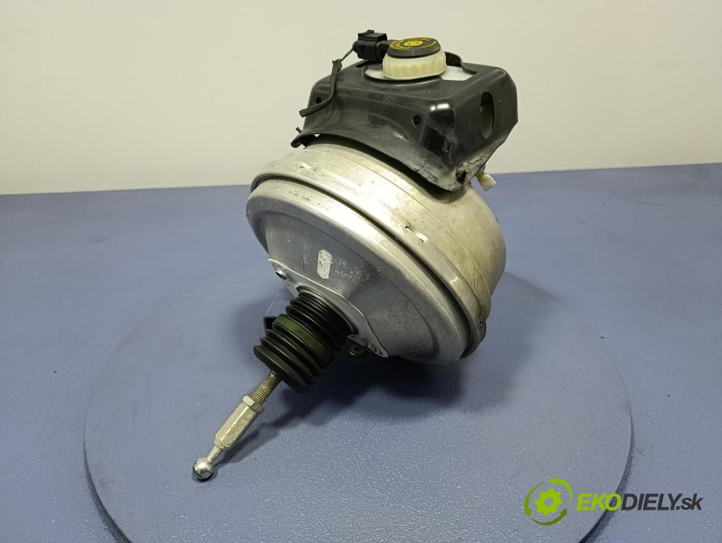 Audi A7 2012 servo Brzdy: 4G1612103G
