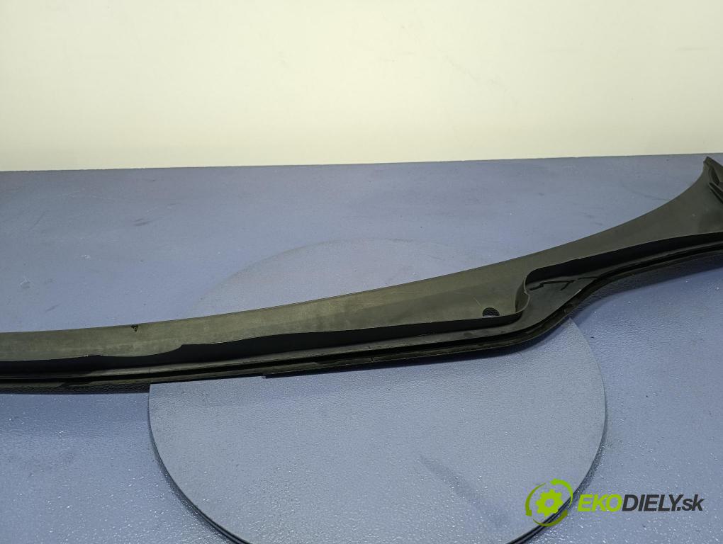 Audi A7 2012 torpédo 4G8819403