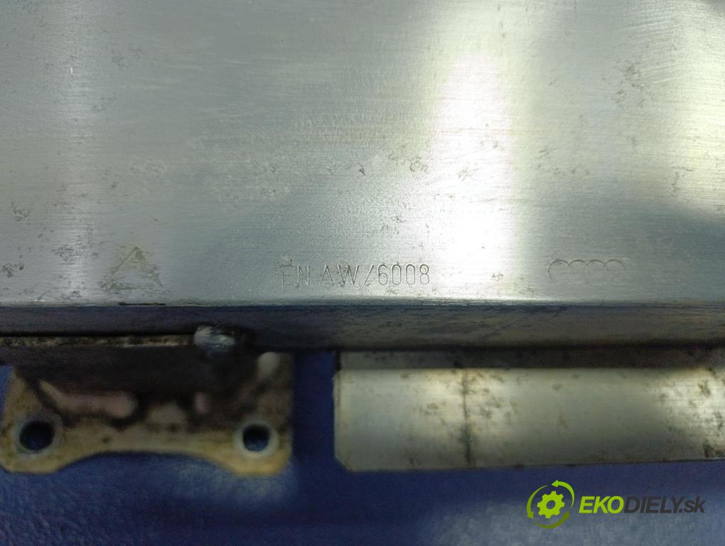 Audi A7 2012 výztuha narazník před 4G0807113