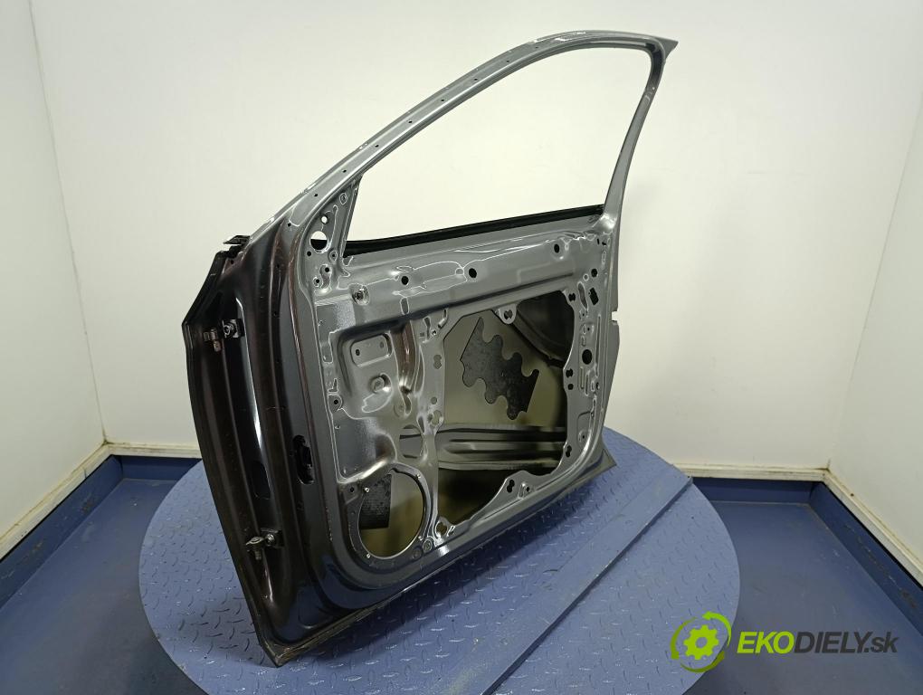 Skoda Octavia 0 dveře před prave