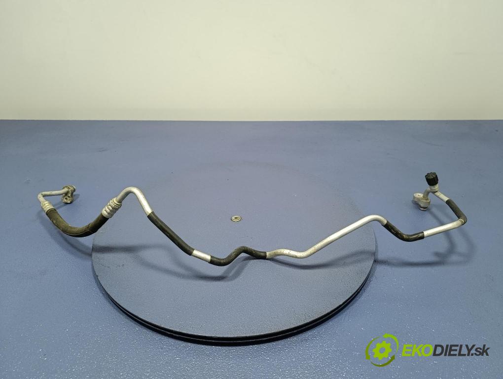 Audi A7 2012 trubka Klimatizace: 4G0260710J