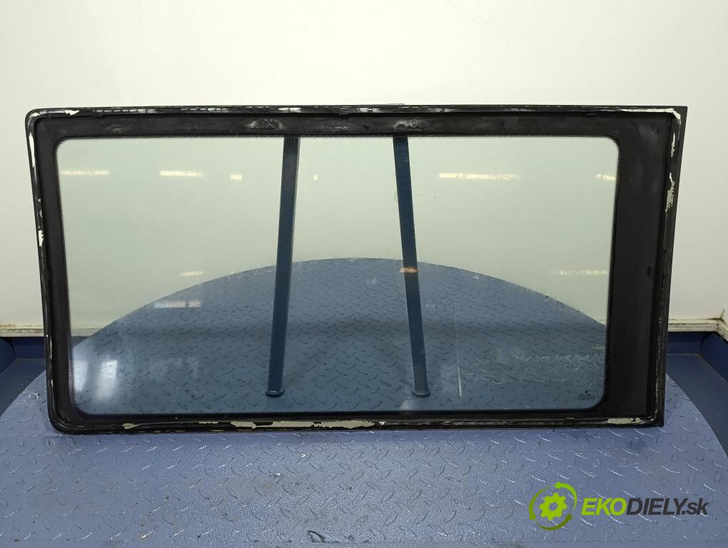 Vw Transporter 2003 sklo dvere zad Prava: 