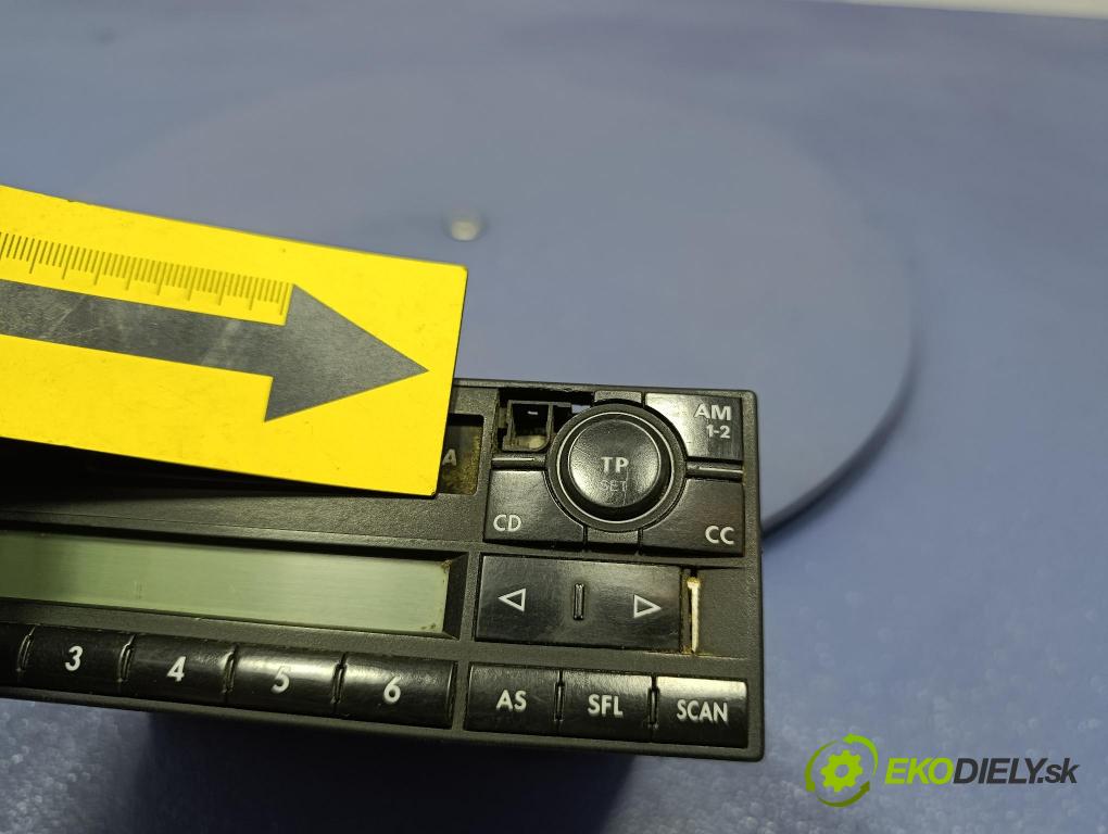 Vw Transporter 2003 Radio I Navigácia: 
