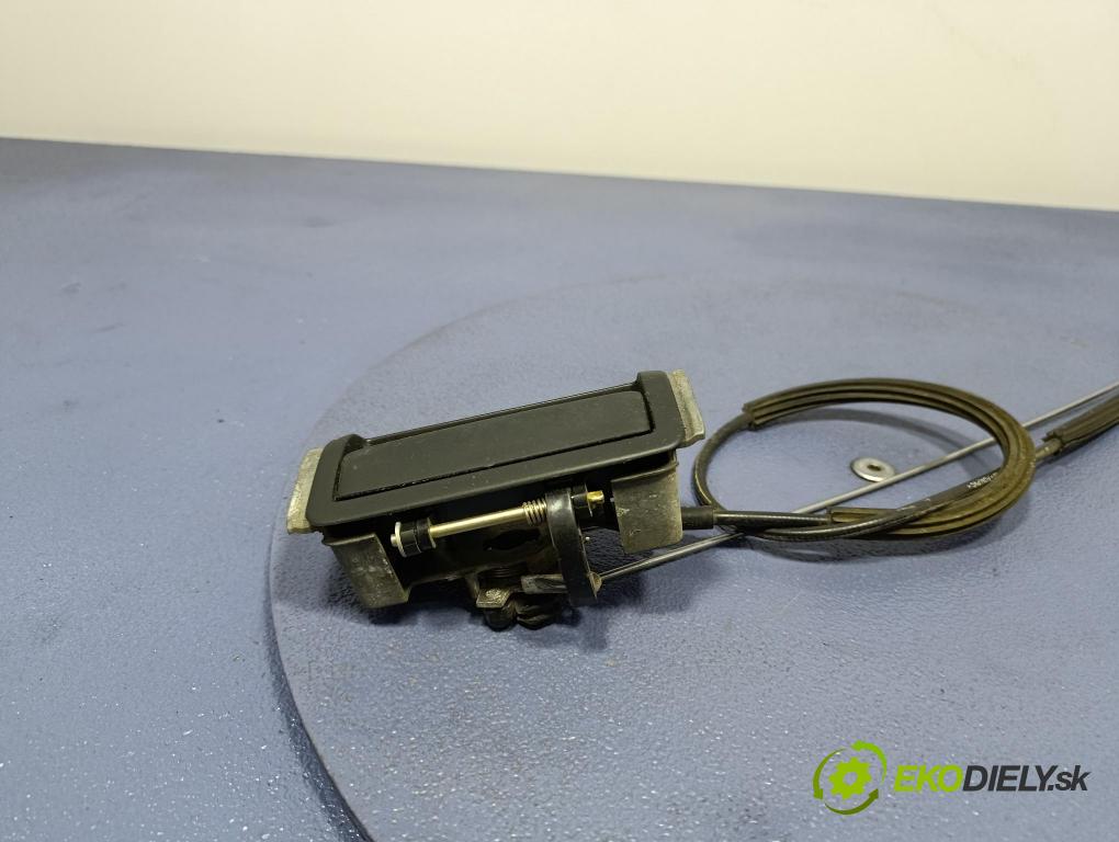 Vw Transporter 2003 rukoväť zad Prava: 7H0827825