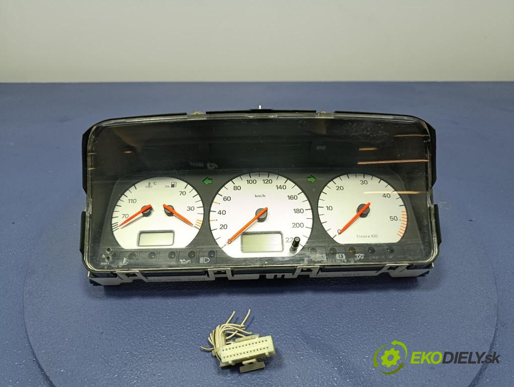Vw Passat 1996 prístrojovka/ budíky 3A0919861F