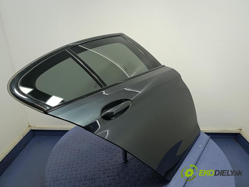 Bmw M5 2018 dvere zad pravé