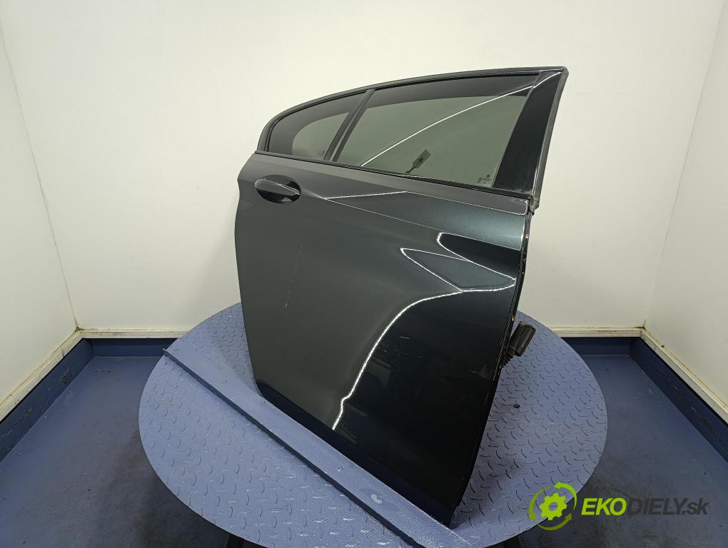 Bmw M5 2018 dvere zad pravé