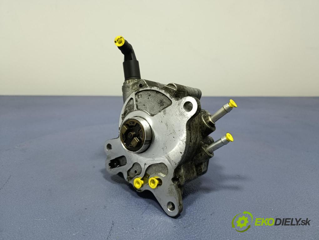 Vw Passat 2008 čerpadlo vákuová 03G145209C
