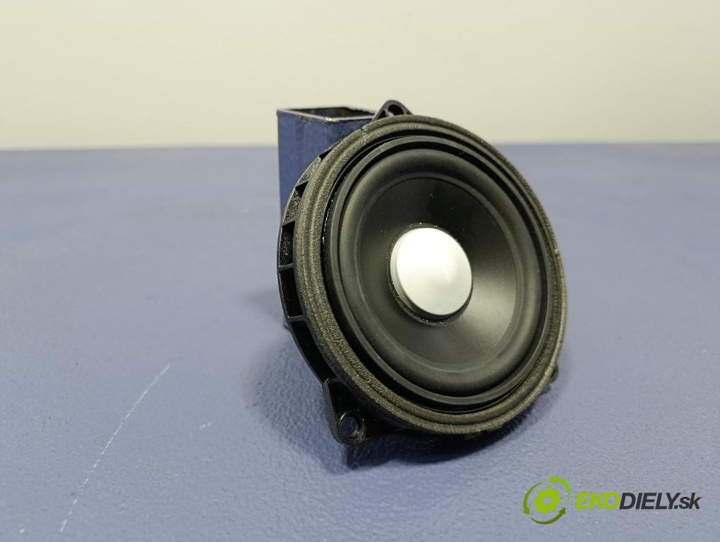 Bmw M5 2018 Mluvčí: / Subwoofer: 9364956