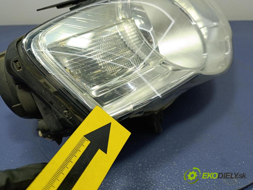 Vw Passat 2008 Reflektor: v pravo: 3C0941006T