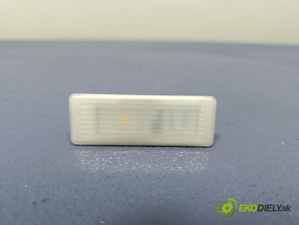 Bmw M5 2018 Lampy Uvnitř 6842287