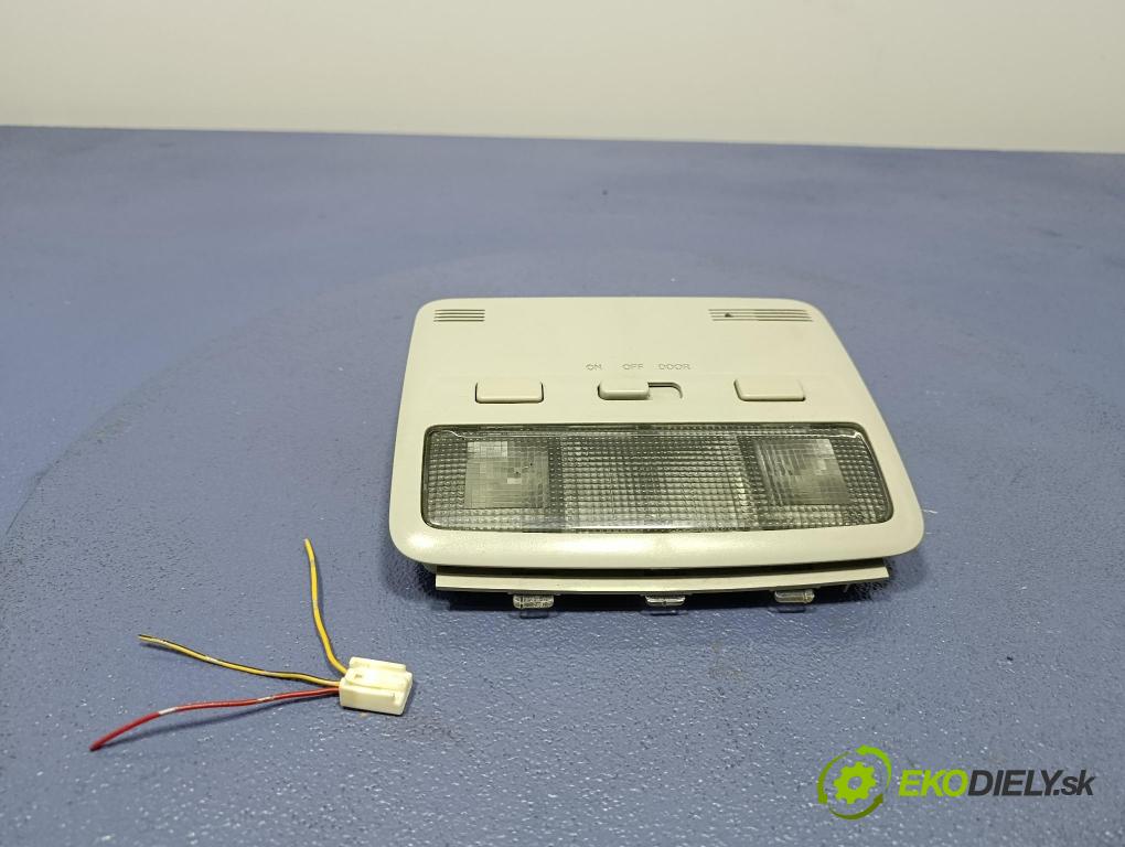 Toyota Corolla verso 2004 Lampy Uvnitř 81263-0F010