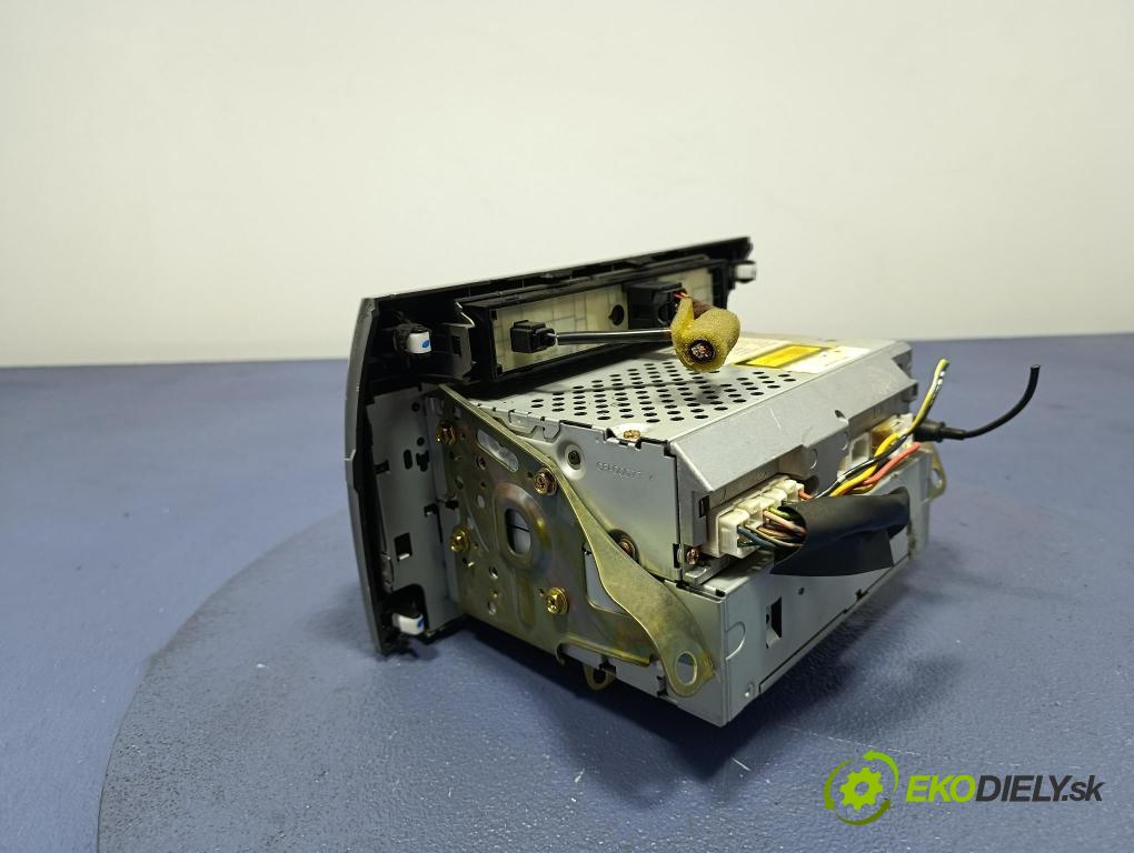 Toyota Corolla verso 2004 Radio I Navigace: 86120-0F010