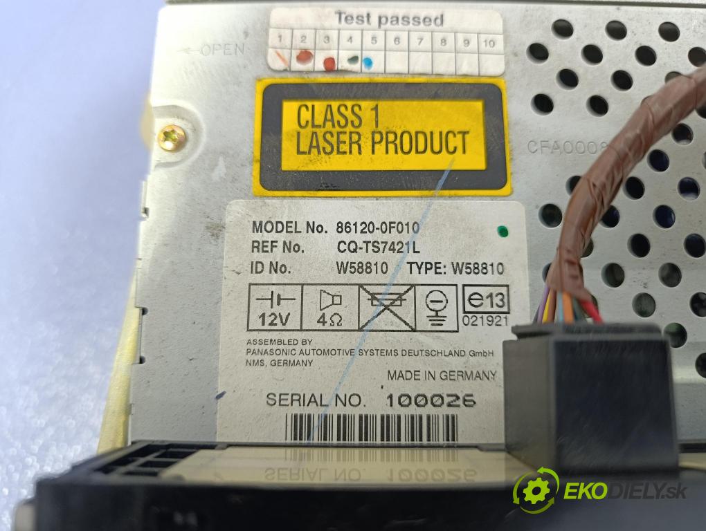 Toyota Corolla verso 2004 Radio I Navigace: 86120-0F010