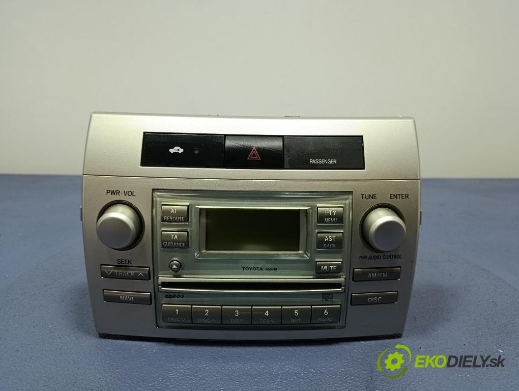 Toyota Corolla verso 2004 Radio I Navigace: 86120-0F010