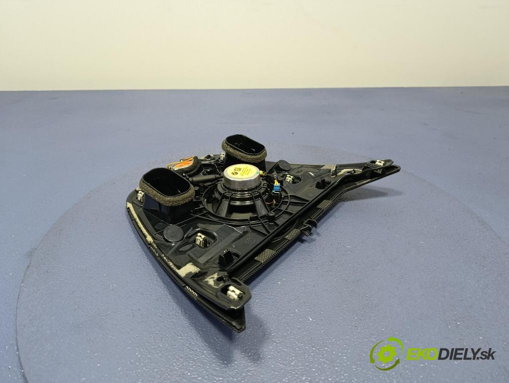 Bmw M5 2018 Mluvčí: / Subwoofer: 9358056