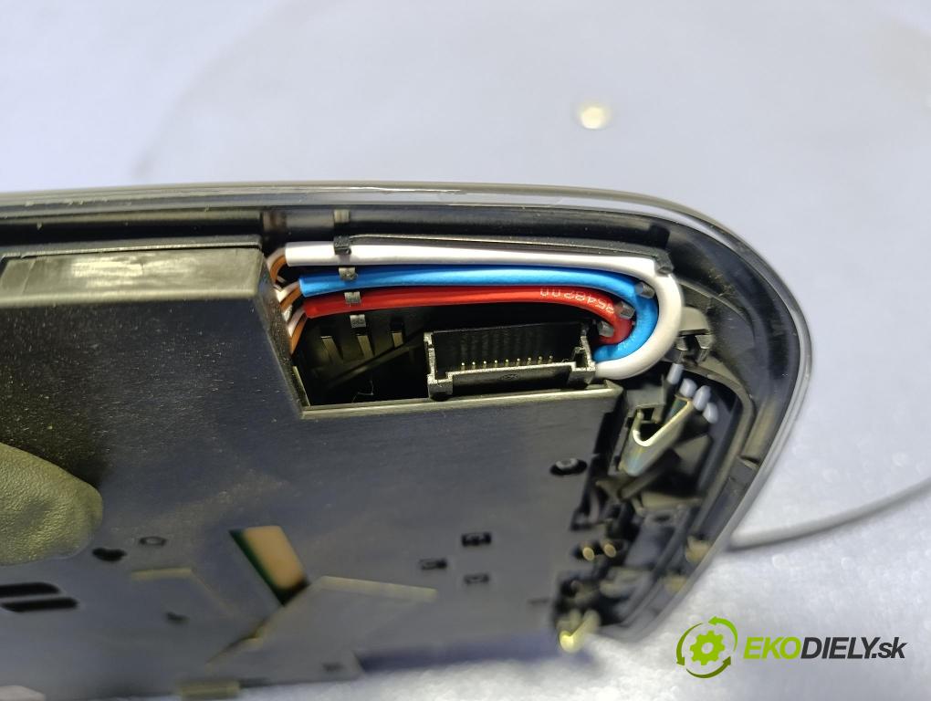 Bmw M5 2018 Lampy Uvnitř 9483611