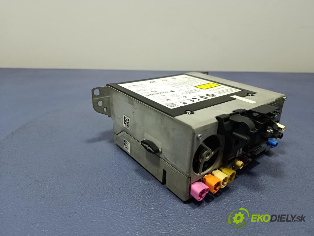 Bmw M5 2018 Radio I Navigace: 8736167