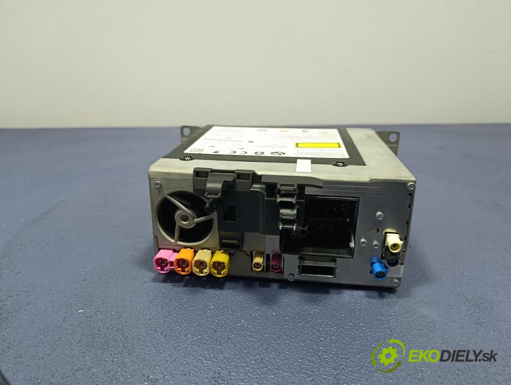 Bmw M5 2018 Radio I Navigace: 8736167