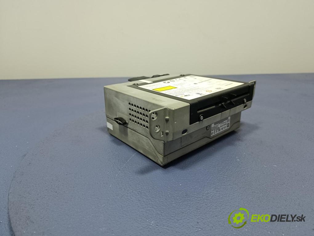Bmw M5 2018 Radio I Navigace: 8736167