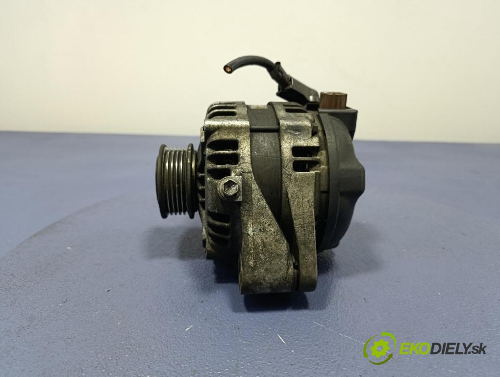 Toyota Corolla verso 2004 Alternator 27060-27090