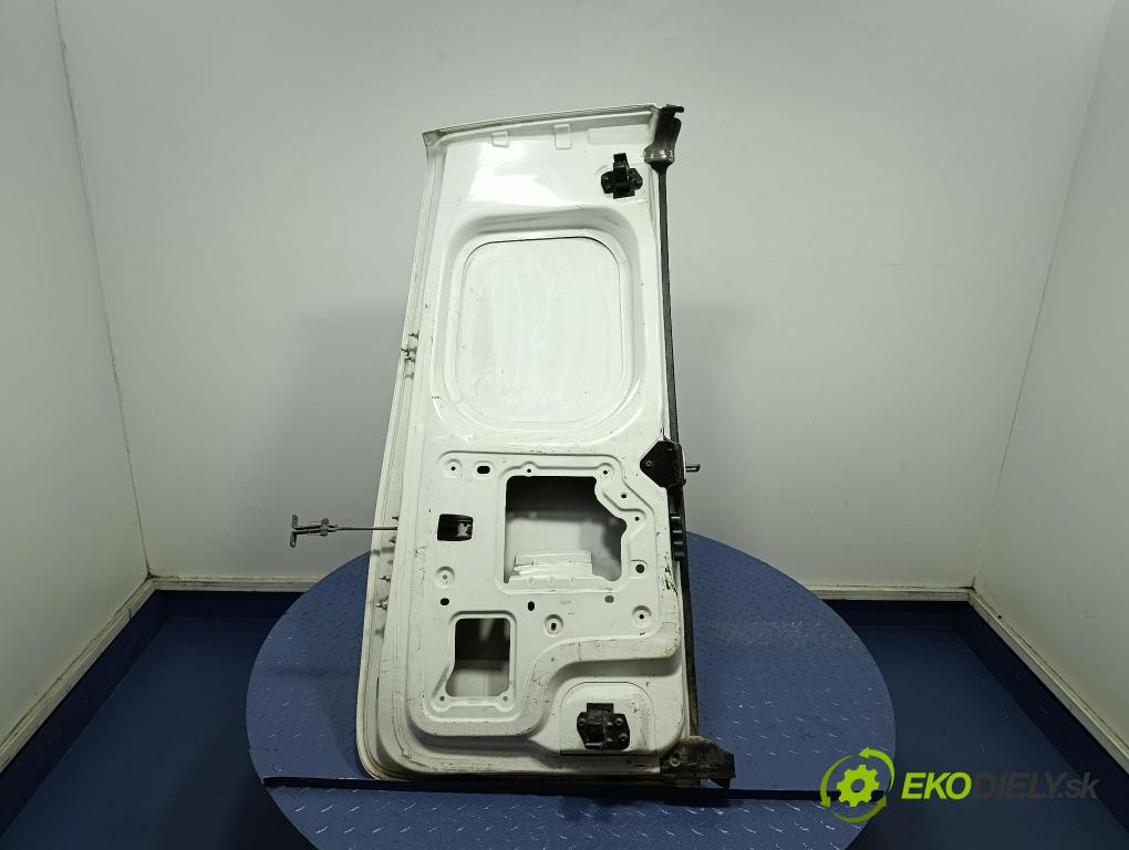 Renault Kangoo 2014 dveře Zad: prave