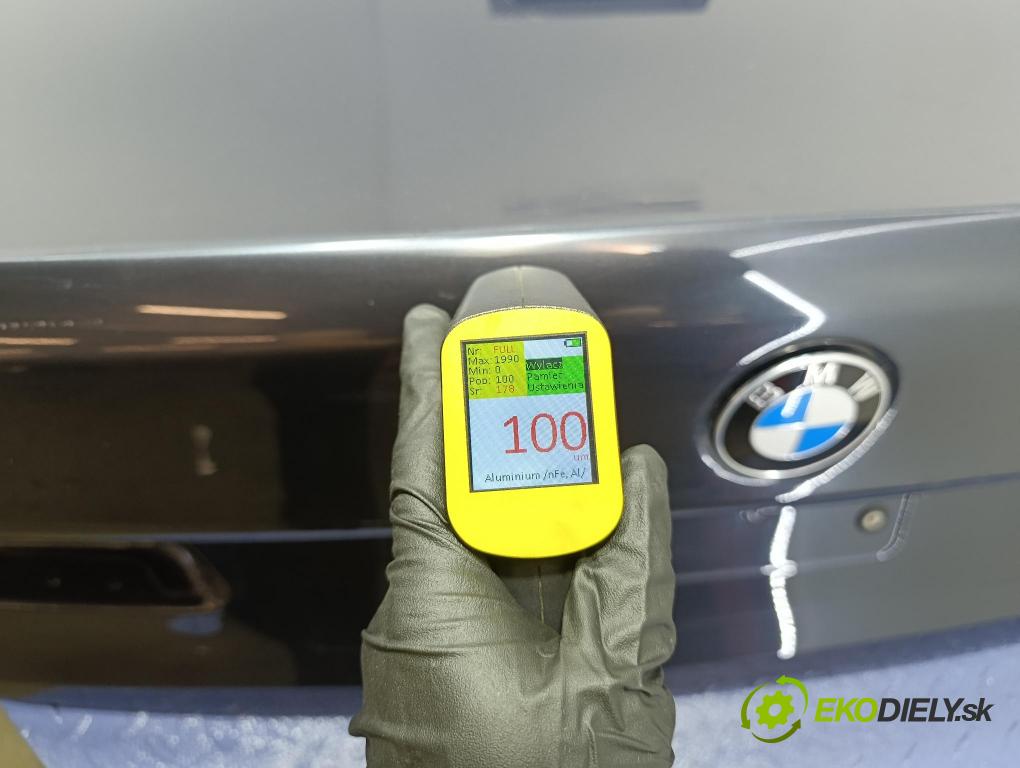 Bmw M5 2018 zadní dveře kufra: kufr