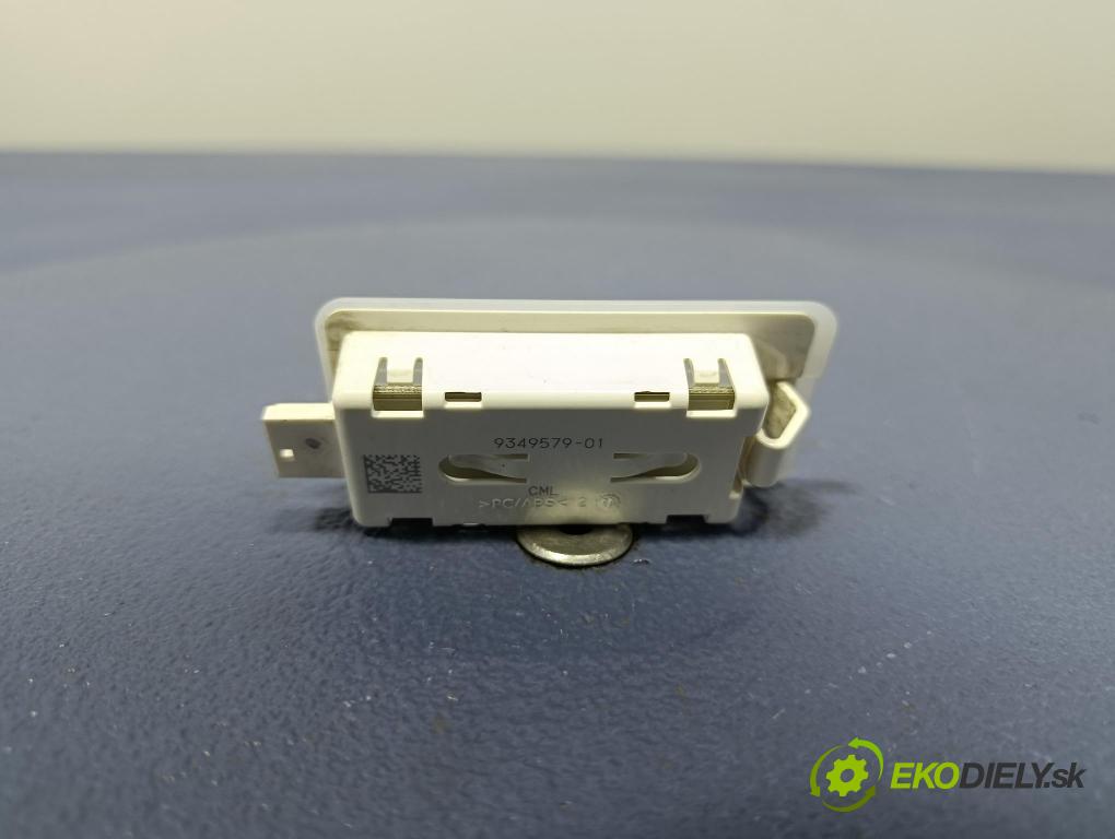 Bmw M5 2018 Lampy Uvnitř 9349579