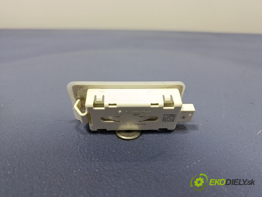 Bmw M5 2018 Lampy Uvnitř 9349579