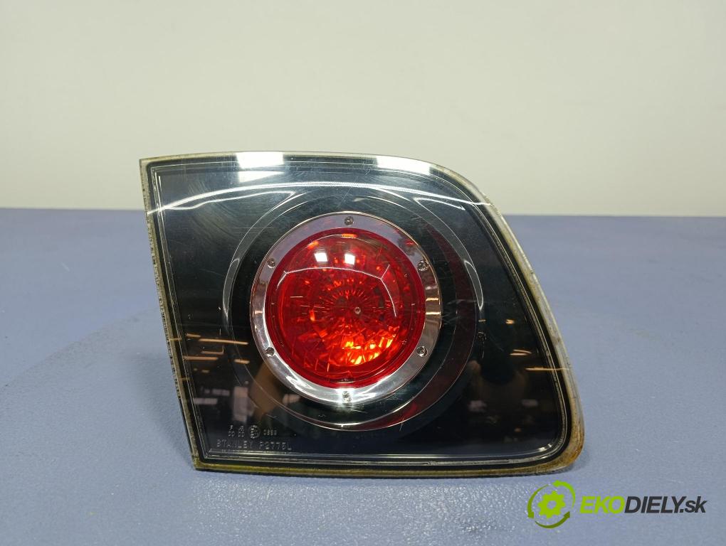 Mazda 3 2006 světlo Zad: levá Uvnitř P2775L