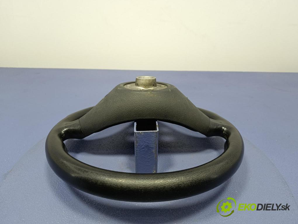 Audi A4 1998 volant 4B0124A