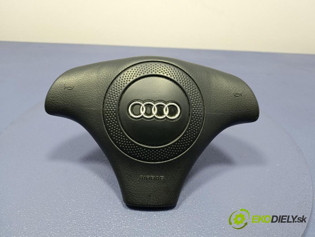 Audi A4 1998 volant 4B0124A