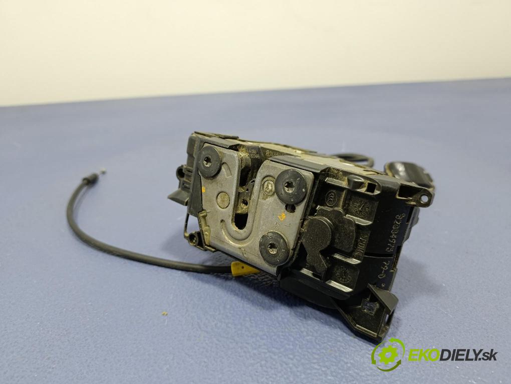 Renault Kangoo 2014 zámek dveře před Levý: 8200497579
