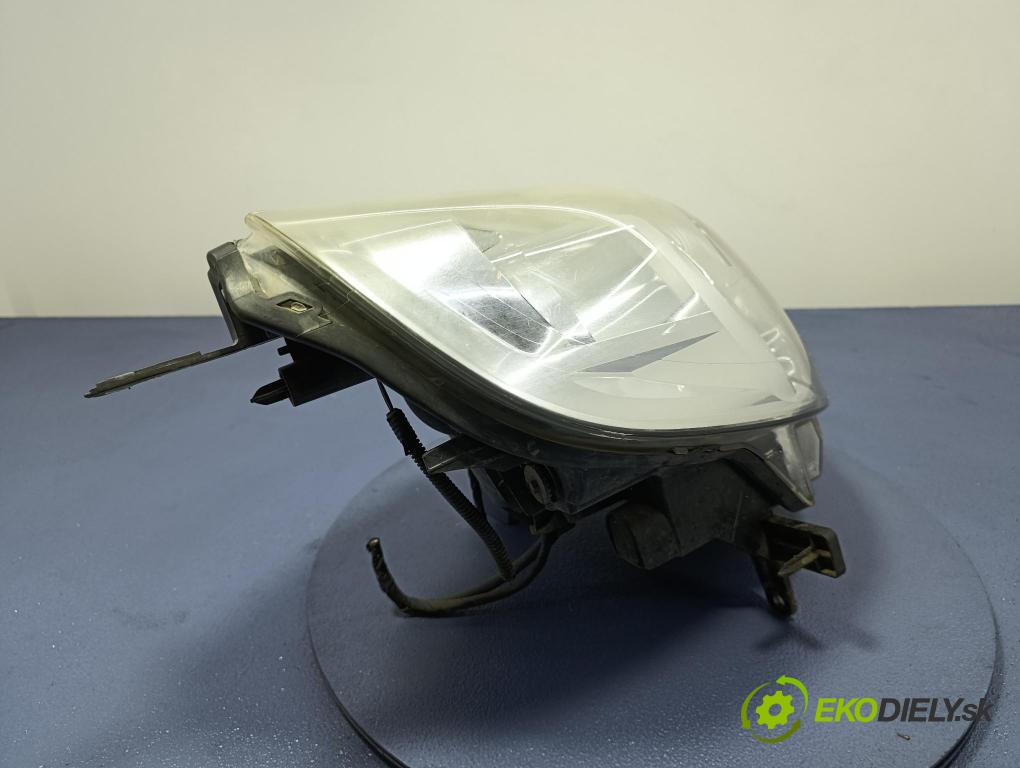 Renault Kangoo 2014 světlo v pravo: 260102647R