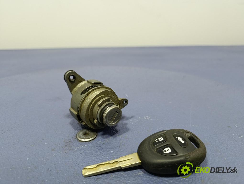 Saab 9-5 2006 řídící jednotka Motor: 55559333