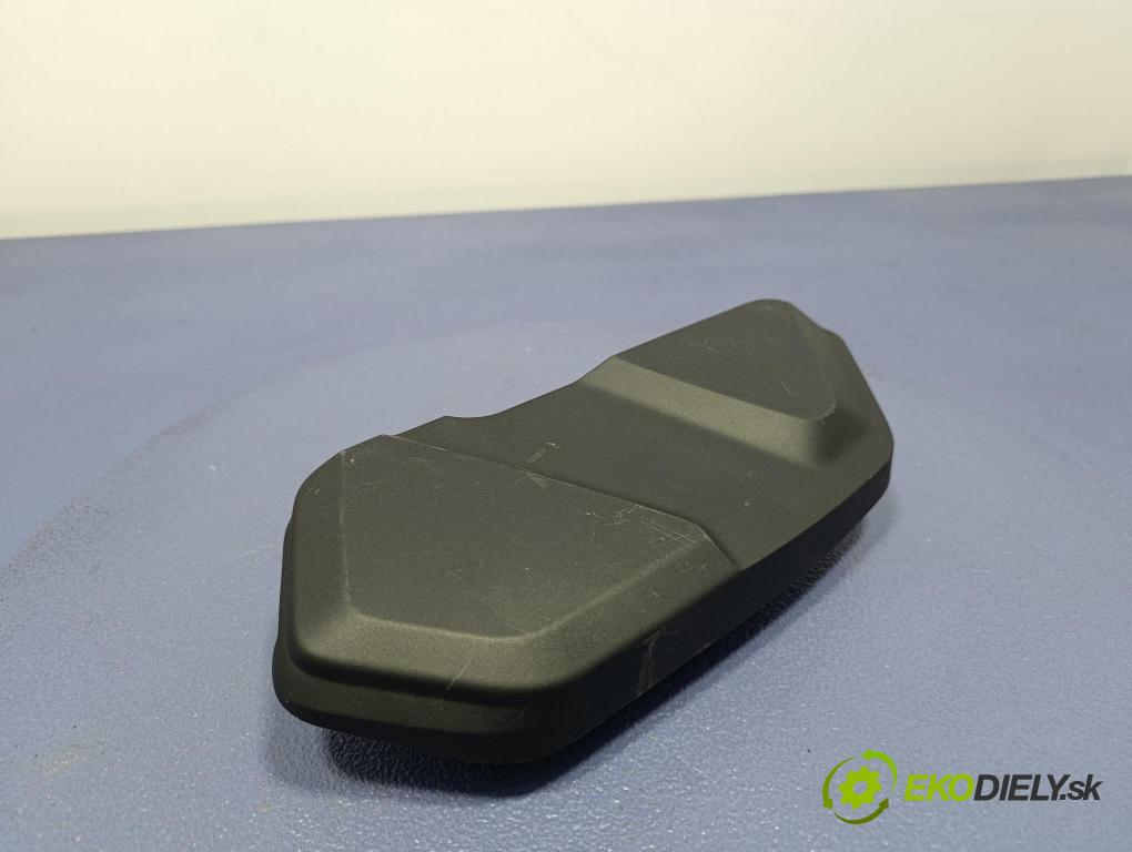 Bmw M5 2018 kryt Plast: Interiéry: 7856812