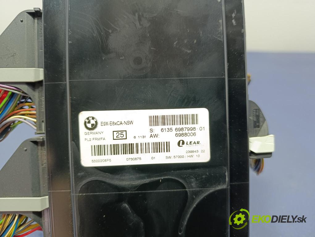 Bmw Seria 3 2006 řídící jednotka Světel: 6987998