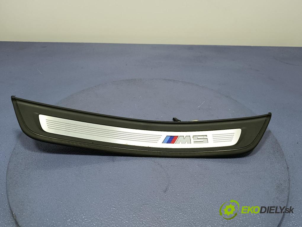 Bmw M5 2018 lišta Dekoratívne: Prah: 8061072