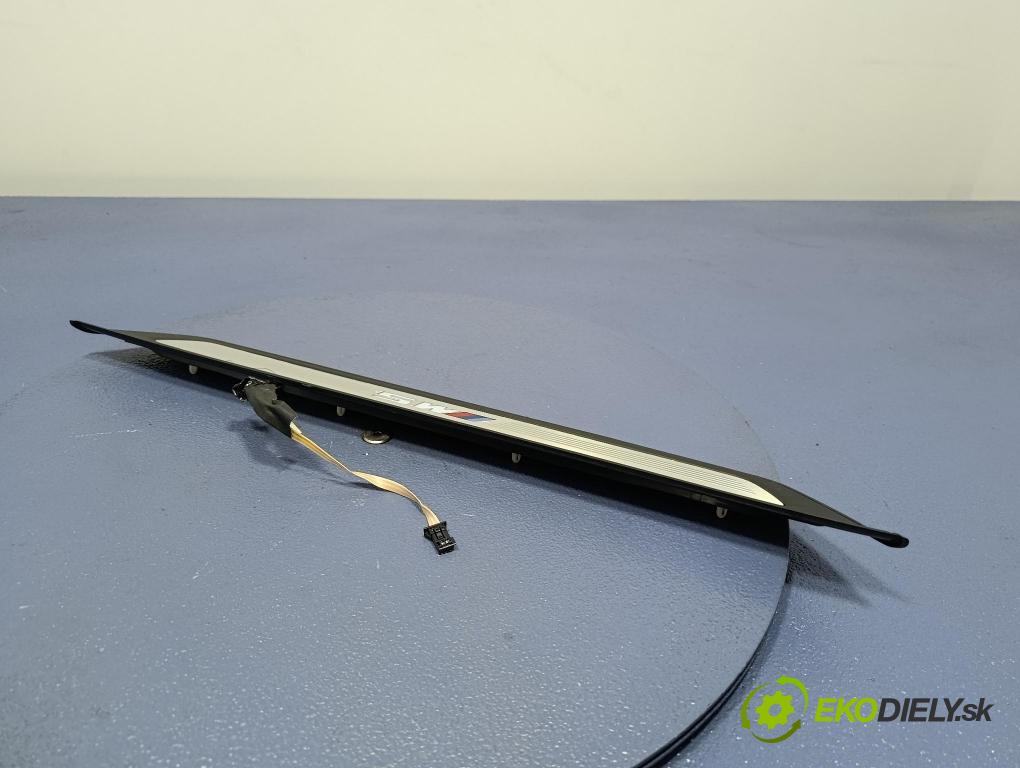 Bmw M5 2018 lišta Dekoratívne: Prah: 8061069