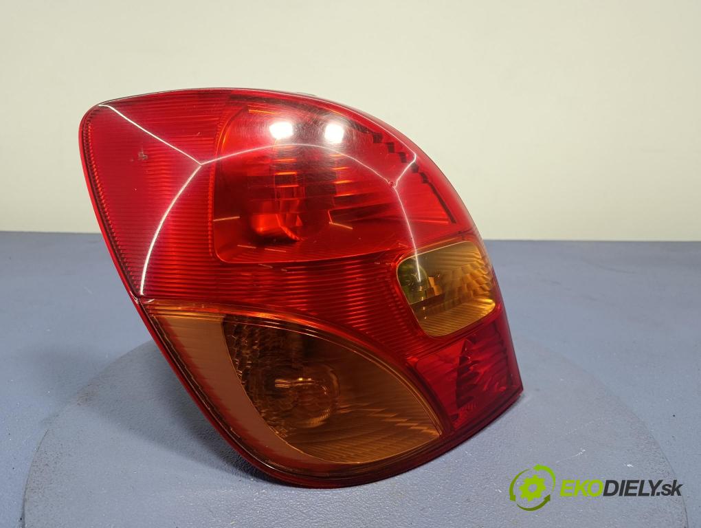 Toyota Corolla verso 2002 svetlo / reflektor zad ľavá Vonkajsia: STANLEY 13-71