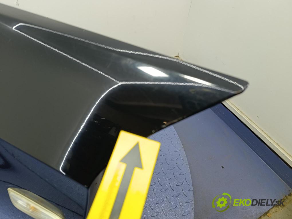 Bmw Seria 3 2006 blatník Predné Vľavo: