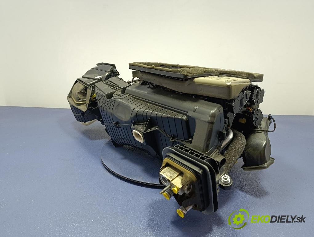 Bmw M5 2018 radiator 2655238