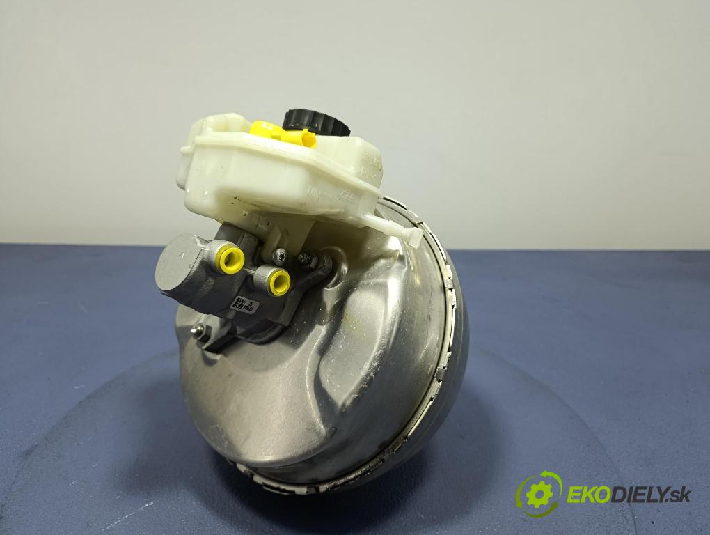 Bmw M5 2018 servo Brzdní: 8074223