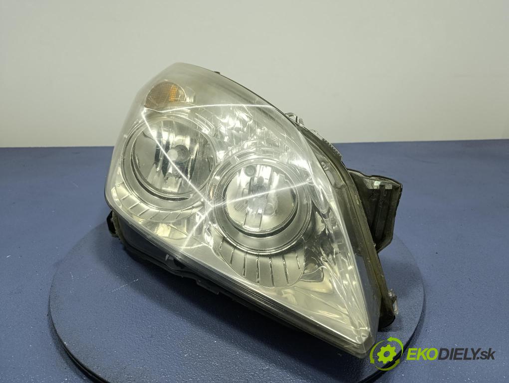 Opel Astra 2007 Reflektor: v pravo: 13239289