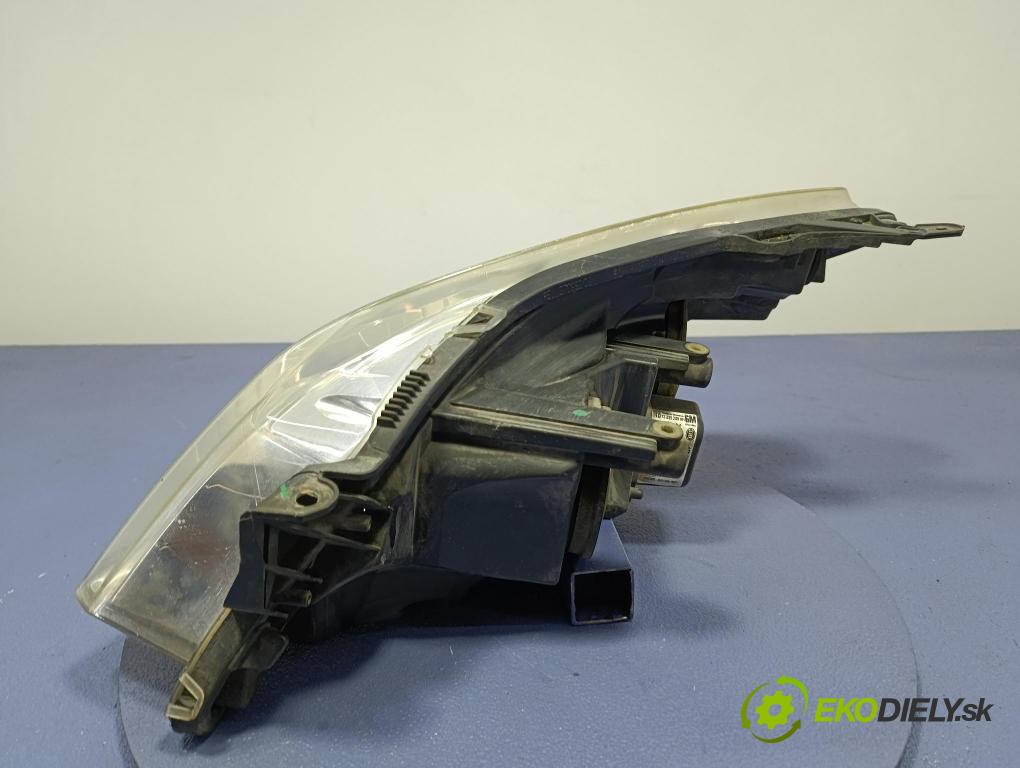 Opel Astra 2007 Reflektor: v pravo: 13239289