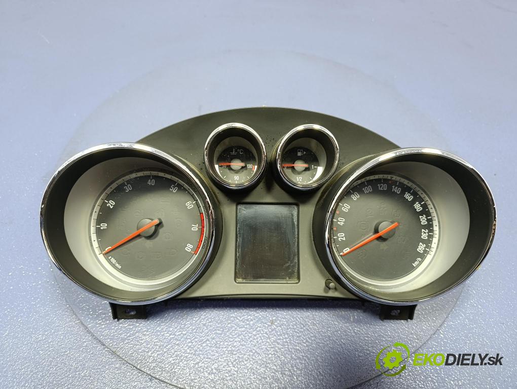 Opel Insignia 2010 prístrojovka/ budíky 13333354