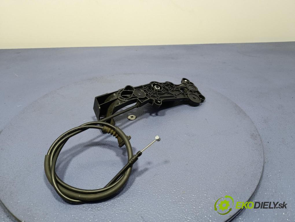 Bmw M5 2018 Kabel masky: 7343390