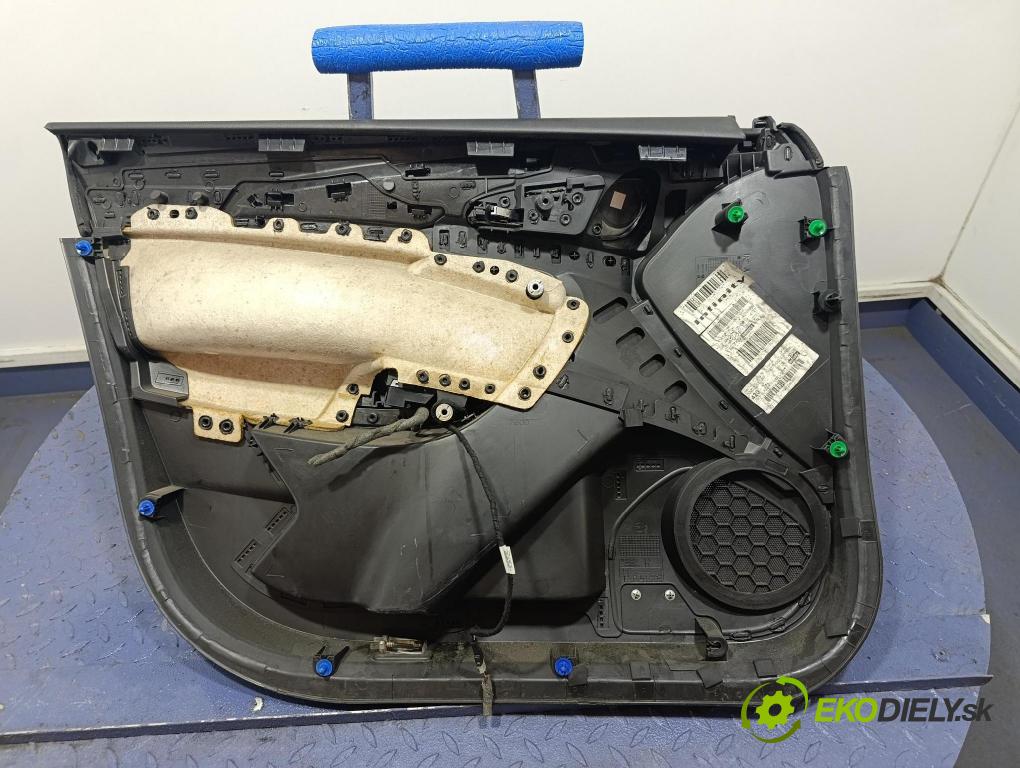 Opel Insignia 2010 Čalounictví: dvere Predné Prava: 13277420