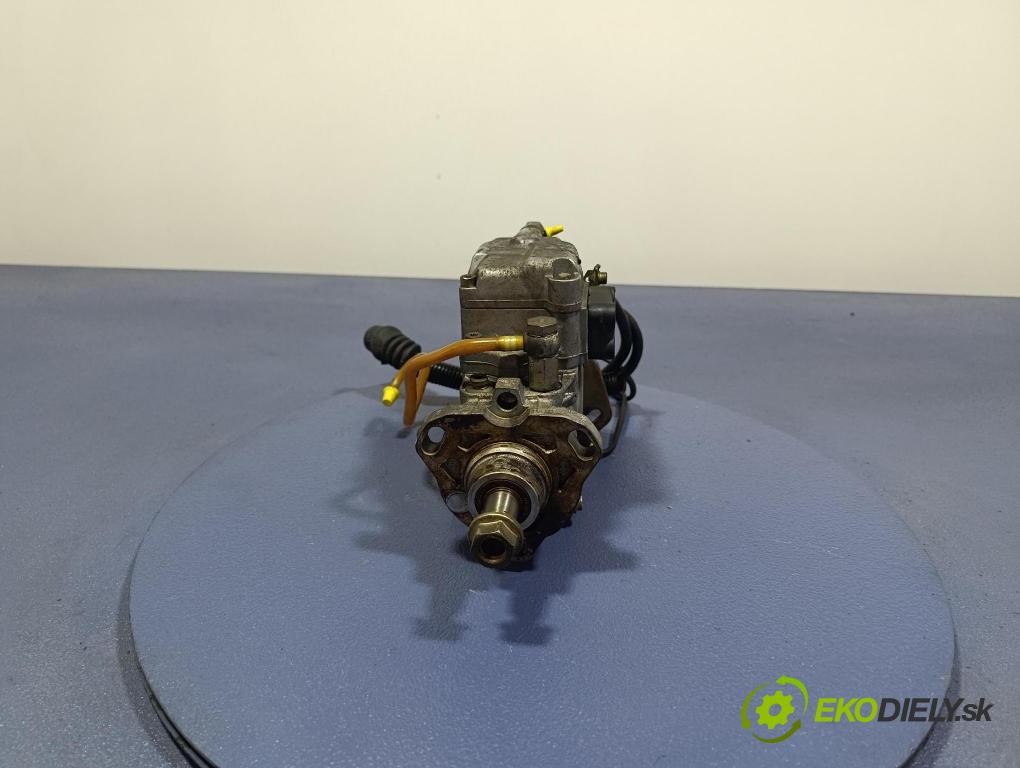 Audi A6 1997 čerpadlo Injekcia: 046130108G