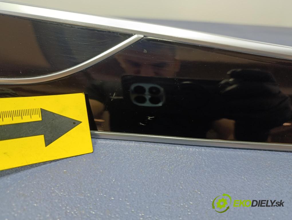 Audi A8 2019 lišta Dekoratívní: Uvnitř 4N0867085A